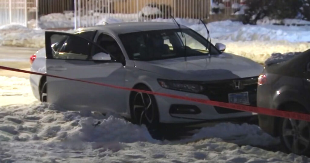 Chicago Concealed Carrier Shoots Teen Suspect During Alleged Car Break-In Chicago Concealed Carrier Shoots Teen Suspect During Alleged Car Break-In